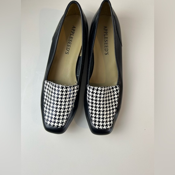 APPLESEED’S Y2K houndstooth loafers, Size‎ 9 Great condition. - Picture 9 of 13